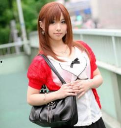 av成濑心美,性感与才华并存的璀璨之星