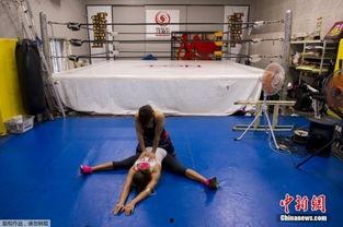 日本摔角手鸟人,从摔角新星到传奇巨星