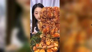 娱乐吃瓜酱冰岛,吃瓜酱带你揭秘冰岛娱乐圈幕后故事
